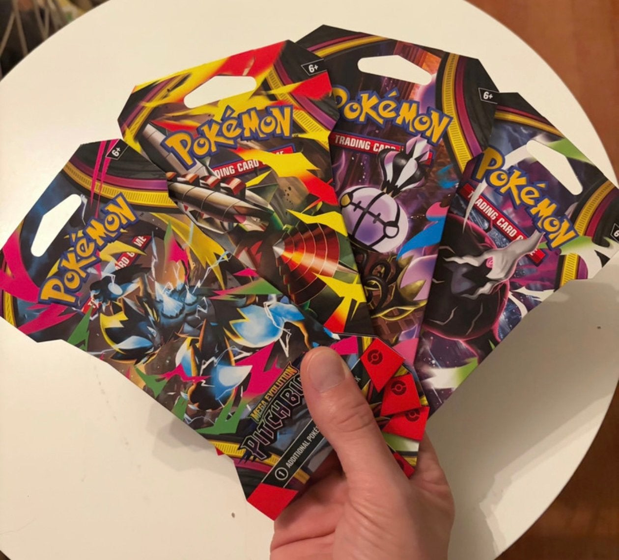 Pokémon Pitch Black Sleeved Artset te koop!, Ophalen of Verzenden, Nieuw, Meerdere kaarten