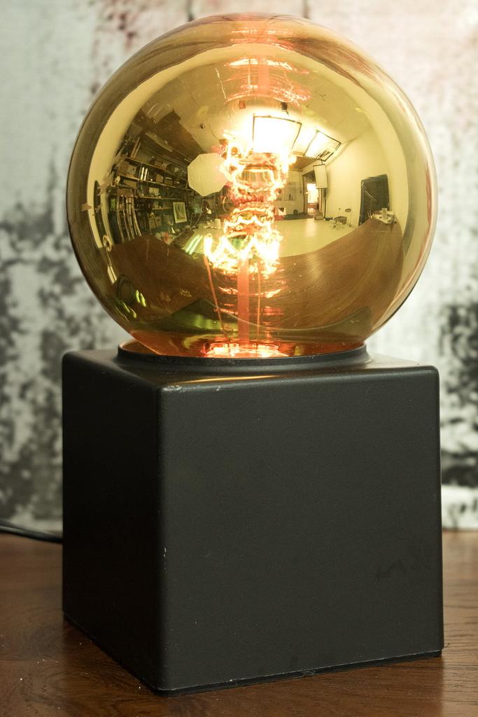 Philips tafellamp met spiegelbollamp, jaren '70, Ophalen