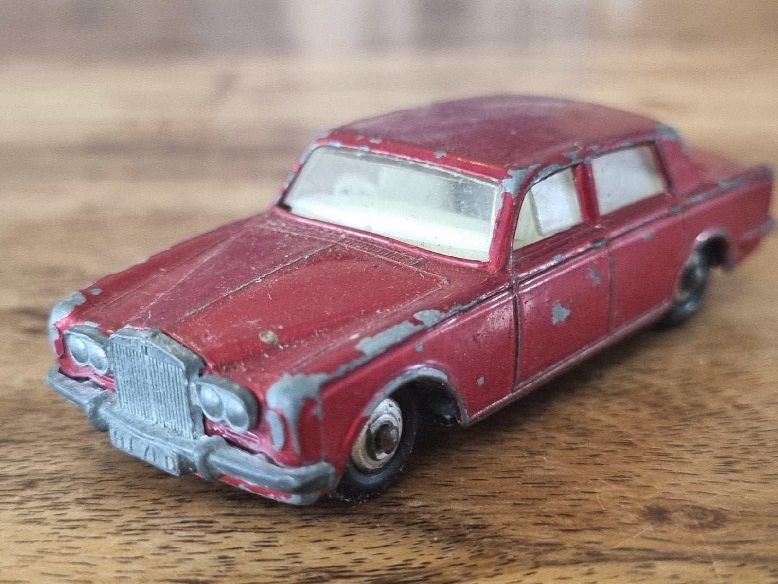 Matchbox Rolls Royce Silver Shadow - Rood (Gebruikt), Ophalen of Verzenden, Gebruikt, Auto