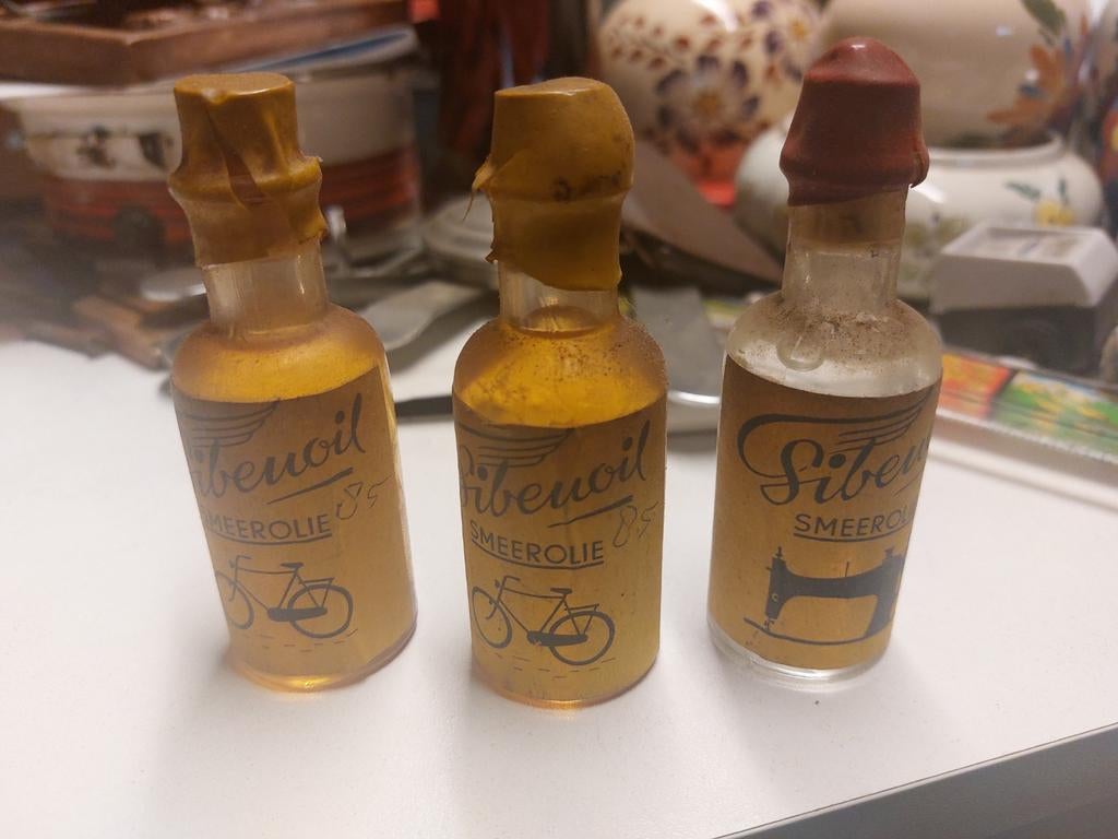 Vintage Sibeoil Smeerolie Flesjes - Fiets & Naaimachine, Ophalen of Verzenden