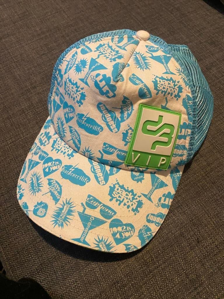 Decibel Outdoor VIP pet - Collectors item in topstaat, Ophalen of Verzenden, Zo goed als nieuw, One size fits all, Pet
