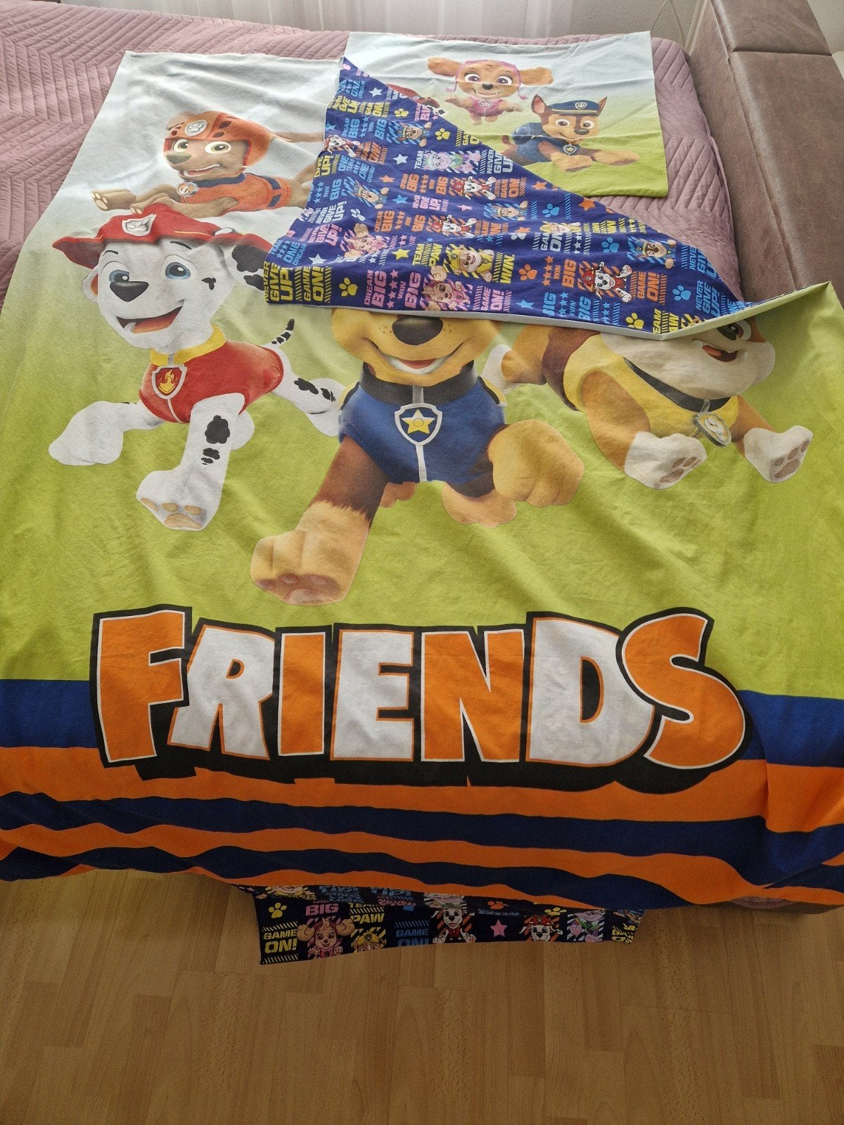 Paw Patrol Pyjama en Dekbedovertrek Set - Maat 116/122, Ophalen of Verzenden, Gebruikt, Paw Patrol, Jongen of Meisje
