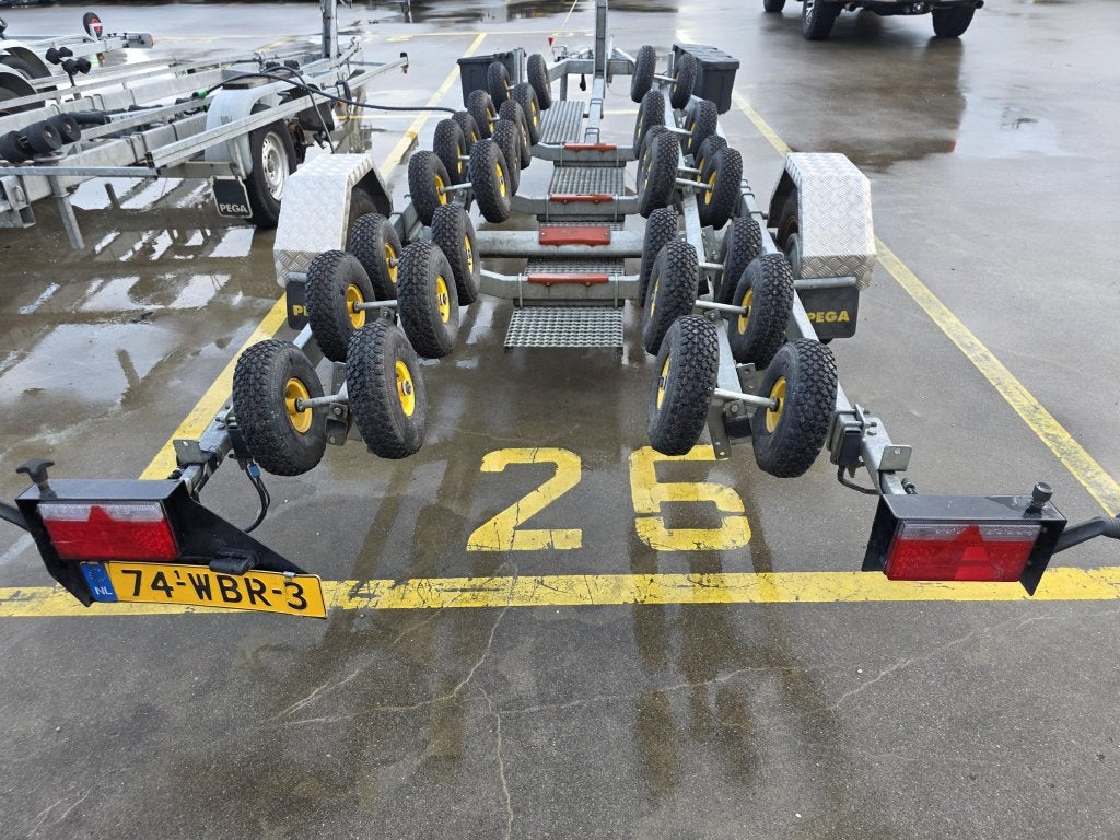 Diverse Pega trailers 1350 1800 en 2700kg, Watersport en Boten, Bakker boten, Gebruikt, Info@bakkerboten.nl, Voorling, 140