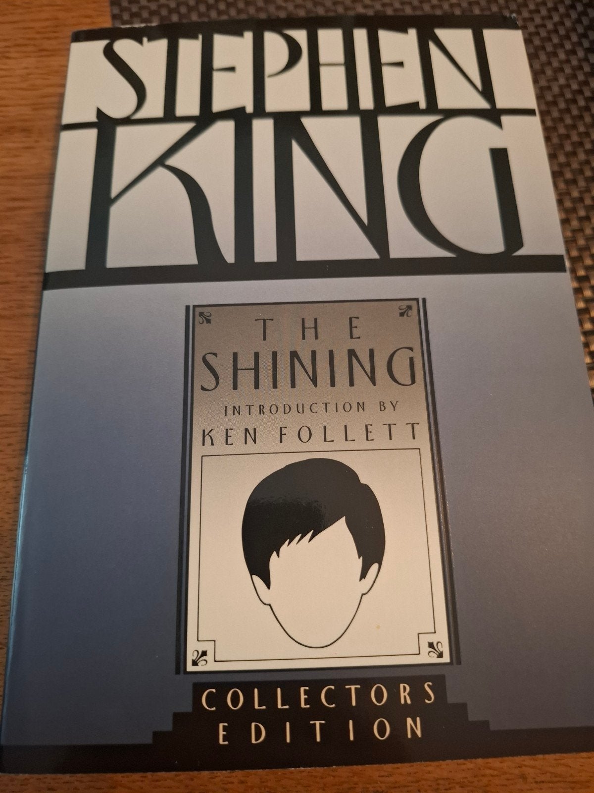 The Shining - Stephen King (Collectors Edition), Ophalen of Verzenden, Zo goed als nieuw, Stephen King, Amerika