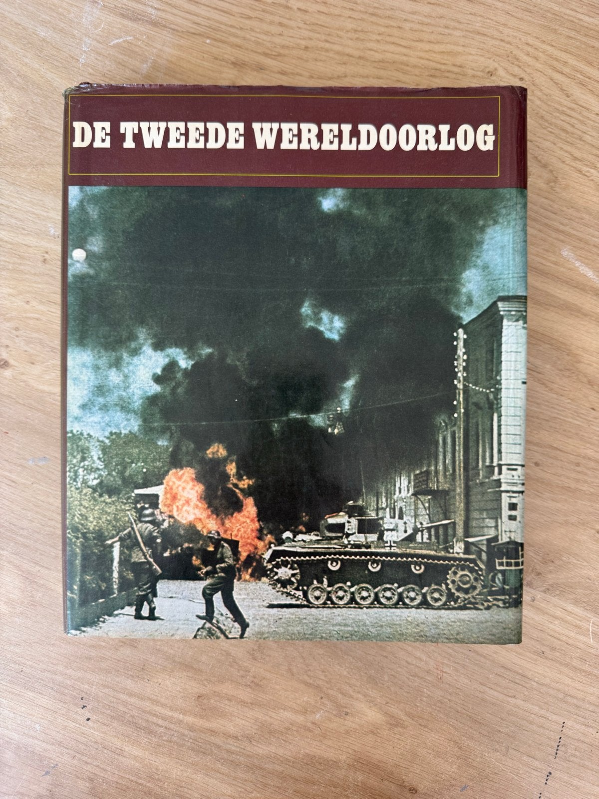 De Tweede Wereldoorlog - Boek over WOII, Ophalen of Verzenden, Algemeen, Tweede Wereldoorlog, Gelezen