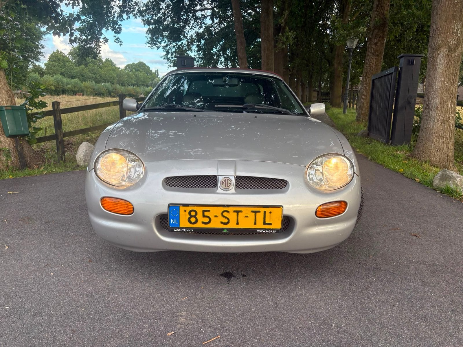 MG F 1.8 I 1998 Grijs, Auto's, Achterwielaandrijving, 4 cilinders, Cabriolet, 1796 cc