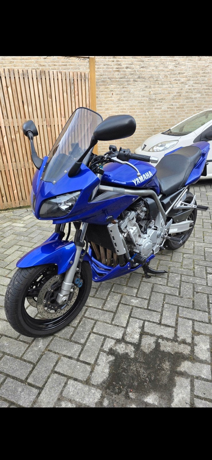 Yamaha Fazer 1000cc met Carpuride navigatie en gearindicator, Motoren, Onderdelen | Yamaha, Ophalen