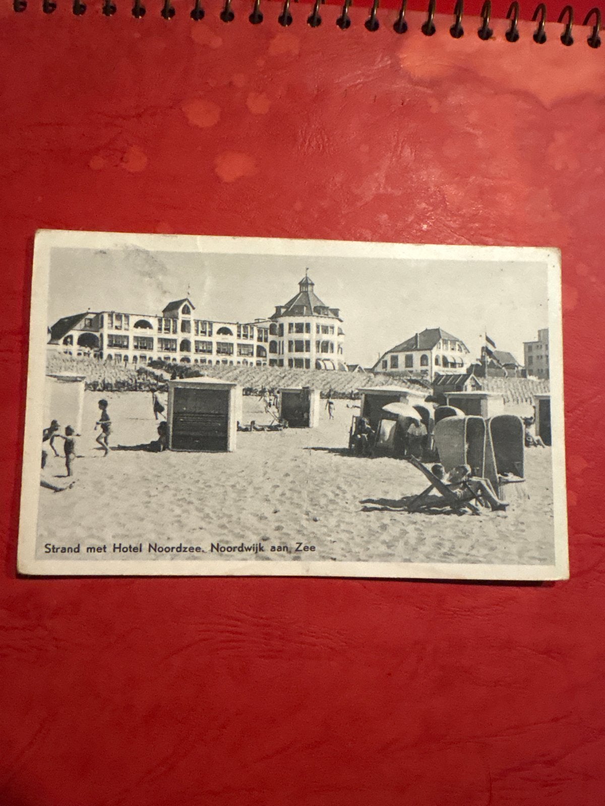 Oude fotokaart Strand met Hotel Noordzee, Noordwijk aan Z, Ophalen of Verzenden, Voor 1920, Gelopen, Zuid-Holland