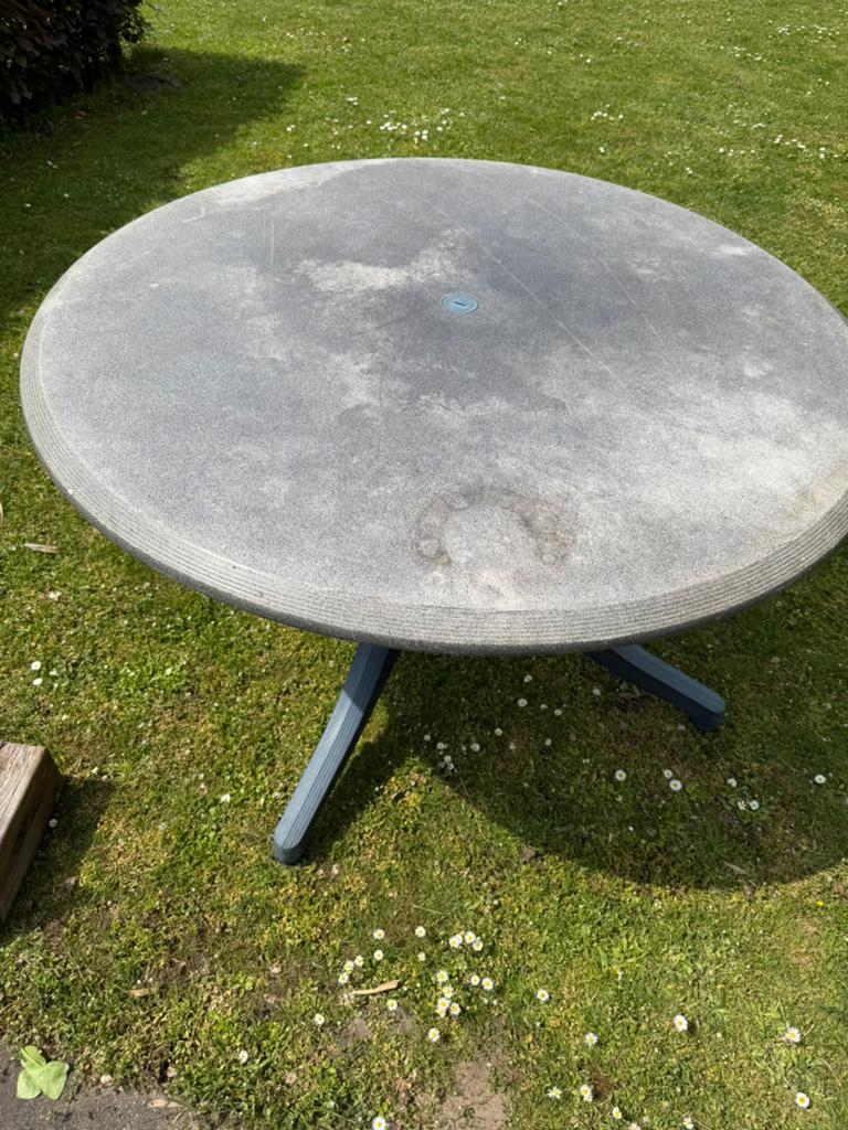 Hartman Prestige buiten tafel 160 doorsnee, Ophalen of Verzenden, Zo goed als nieuw, Rechthoekig, Kunststof