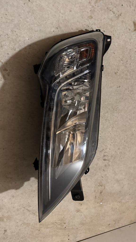 L+R Koplamp Peugeot Boxer bj 2020, Gebruikt, Lyon, Ophalen of Verzenden, Info@peugeot.fr