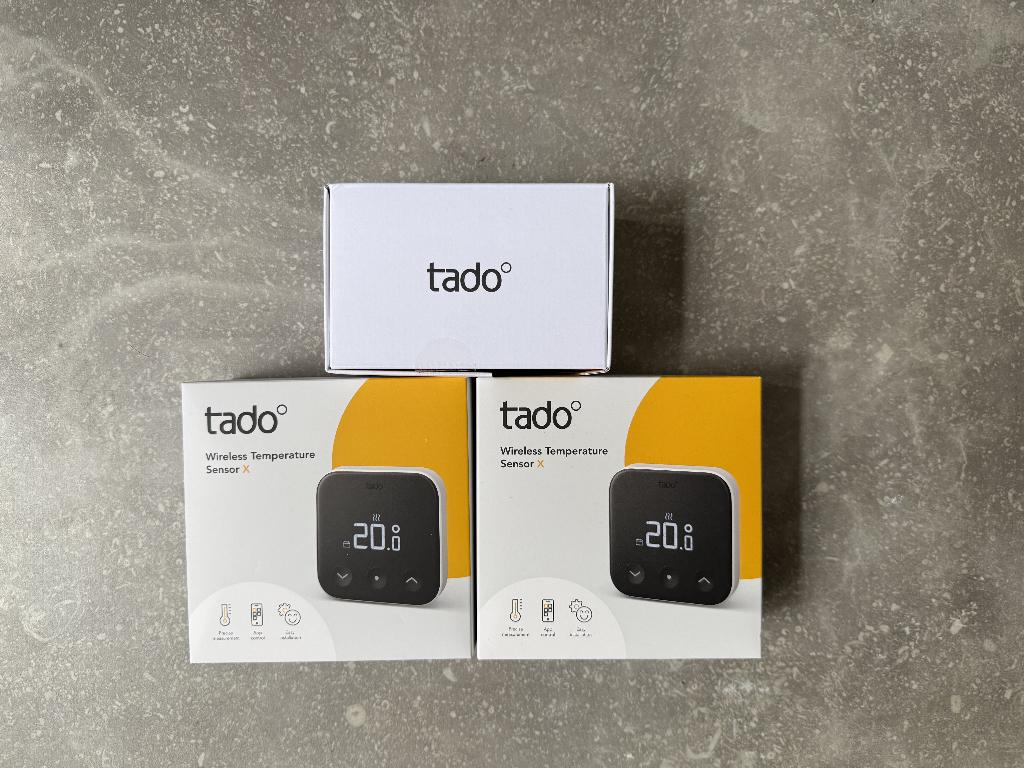 Tado X Wireless Temperature Sensor & Radiator Valve, Ophalen of Verzenden, Slimme thermostaat, Nieuw