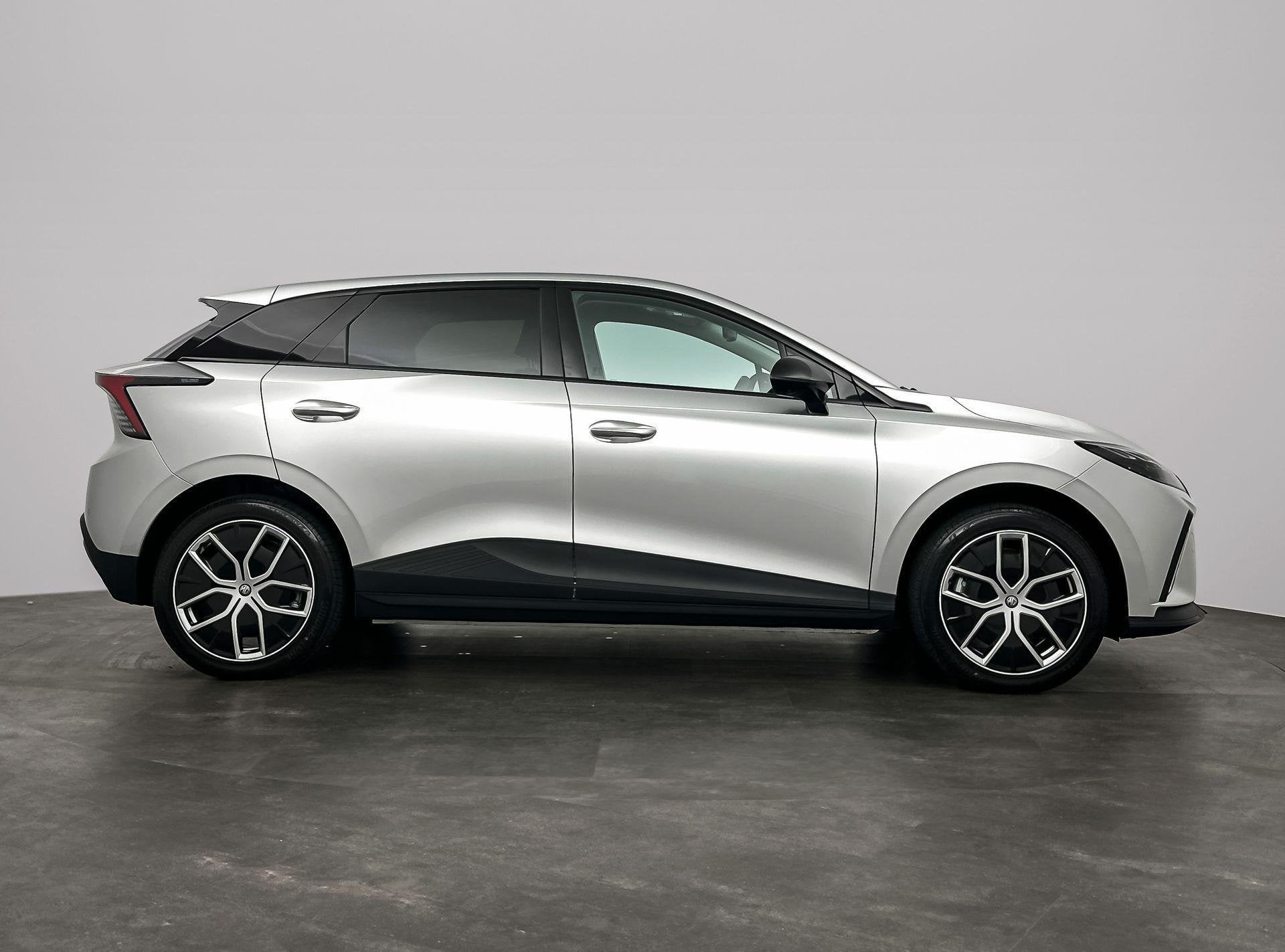 MG 4 Trophy Extended Range 77 kWh | Navi | Dual Color Interi, Auto's, MG, Automaat, 12 maanden, Achterwielaandrijving, 520 km