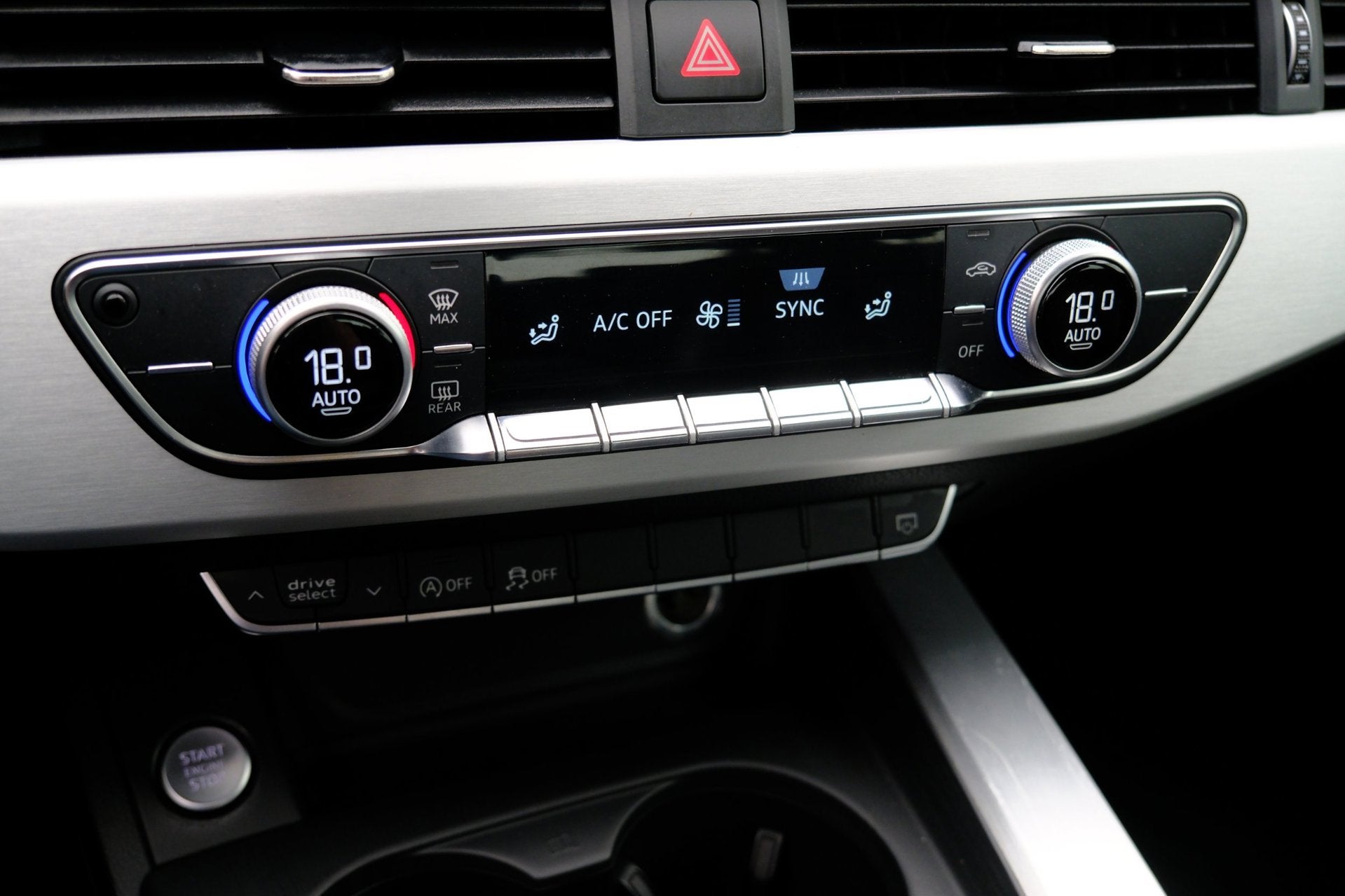 Foto 13 van Audi A4 Limousine 1.4 TFSI 150PK Sport S-line Aut. Navi|Half