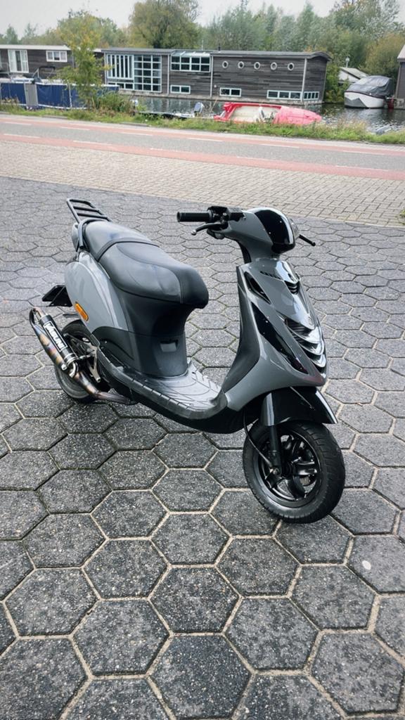 Piaggio zip 70cc lc, Ophalen, Zo goed als nieuw, Tweetakt, Zip