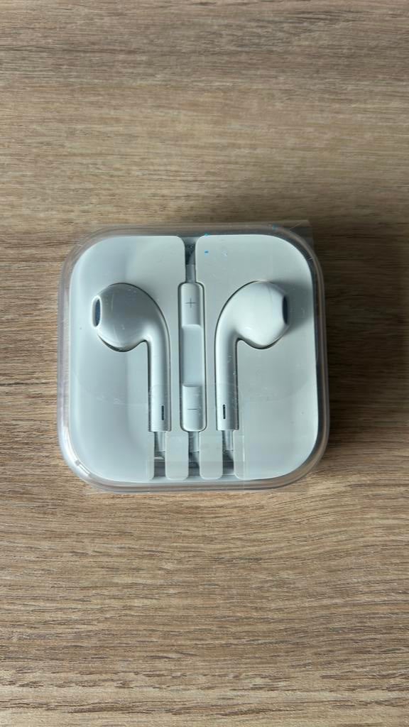 airpods met draad, Ophalen of Verzenden, Zo goed als nieuw