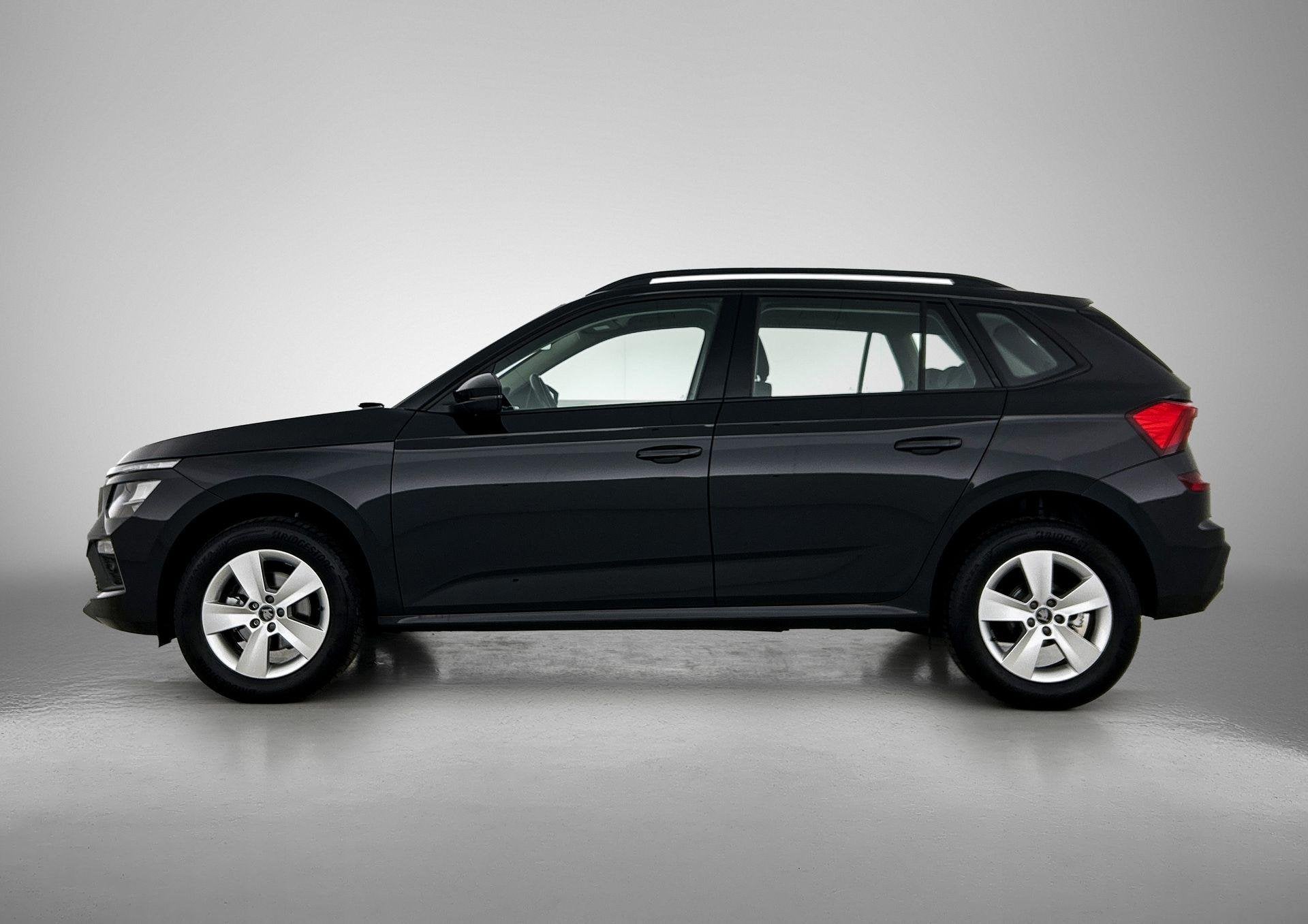 Skoda Kamiq 1.0 TSI Business Edition | AUTOMAAT | STOELVERWA, Auto's, 12 maanden, Gebruikt, Euro 6, Zwart