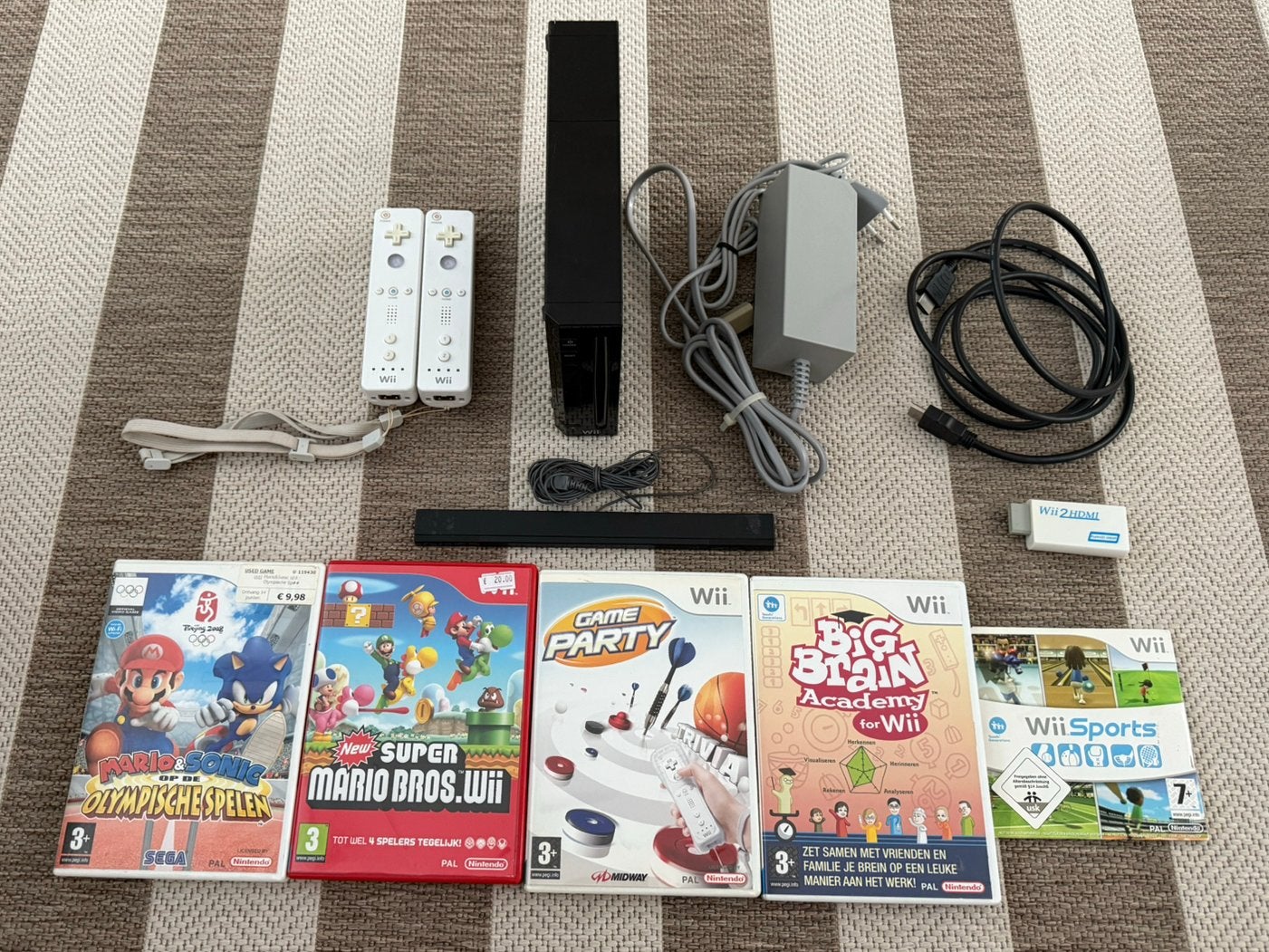 Nintendo Wii set!, Spelcomputers en Games, Ophalen of Verzenden, Zo goed als nieuw, Met 2 controllers