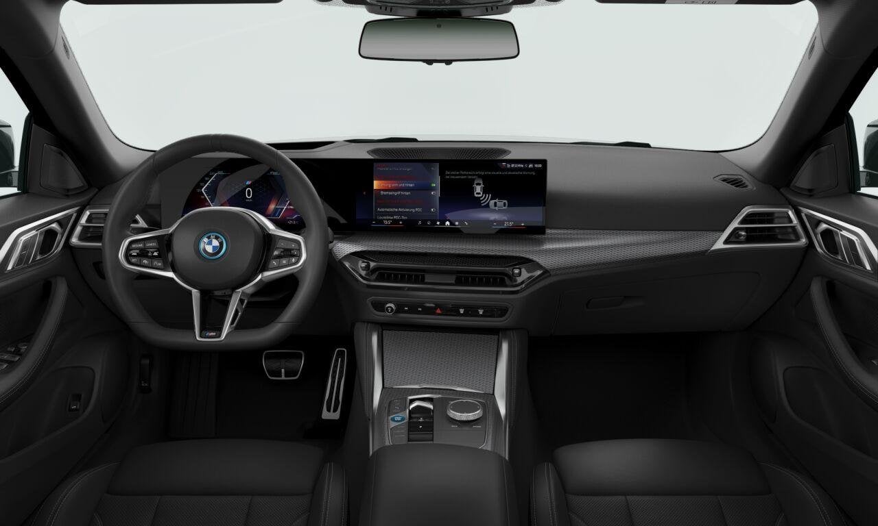 BMW i4 eDrive35 | SoH 100% | M Sport Edition | M Sportpakket, Auto's, BMW, Zwart, Zwart, 286 pk, 420 min