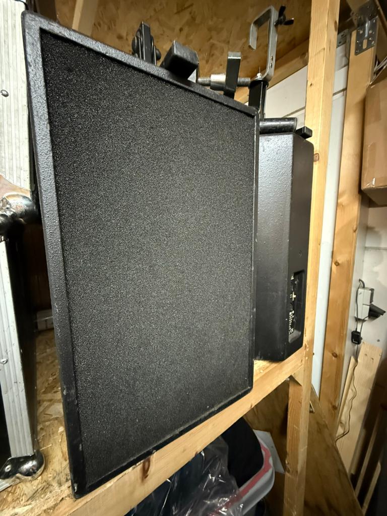 4x audience delight Mi 10, Gebruikt, 120 watt of meer, Front, Rear of Stereo speakers, Ophalen