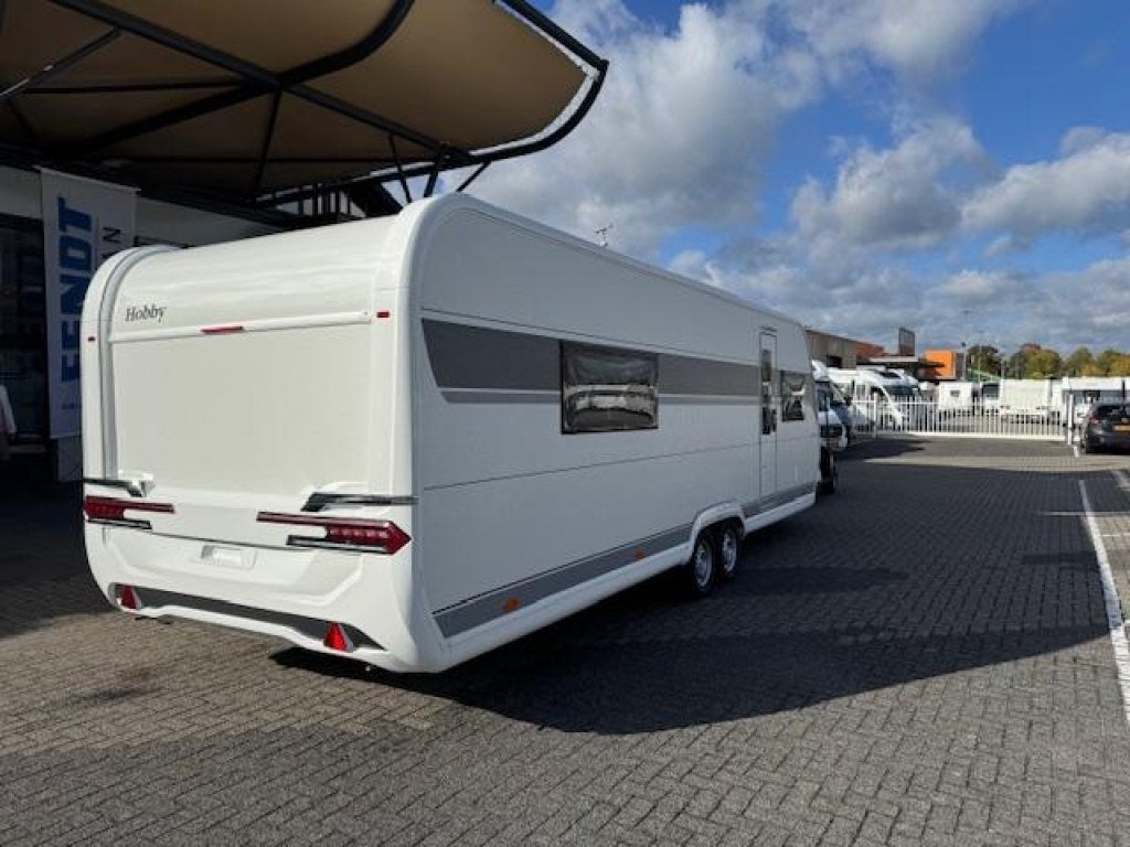 Hobby Prestige 720 WQC 2026 SALE €4713,- KORTING!, Standaardzit, Hobby, 7 tot 8 meter, Lengtebed