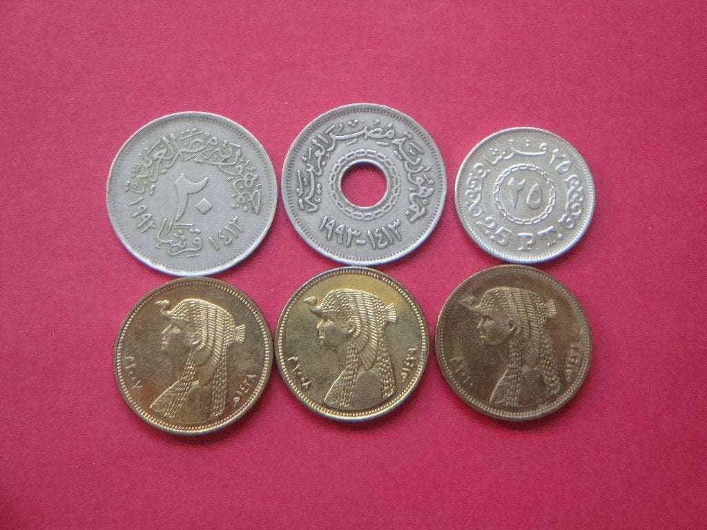 Egypte setje munten 25 en 50 Piastre 1992 / 2010., Verzenden, Overige landen, Setje