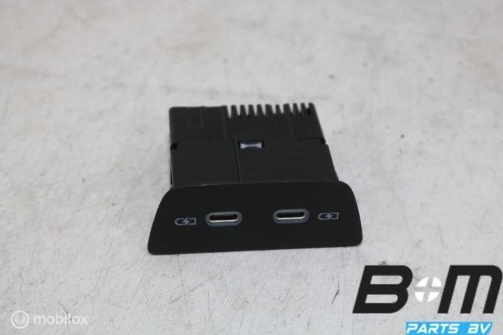 Dubbele USB - laadbuis VW Polo 2G FL 2G6035954, Gebruikt