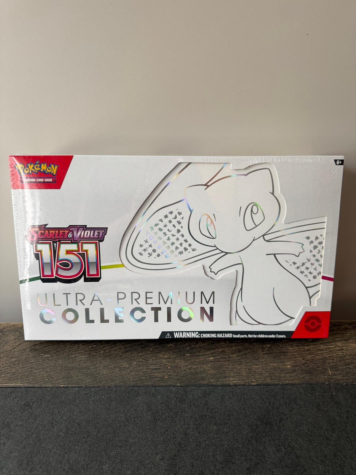 Pokemon 151 Ultra Premium Collection UPC SEALED!, Ophalen of Verzenden, Nieuw, Boosterbox, Foil