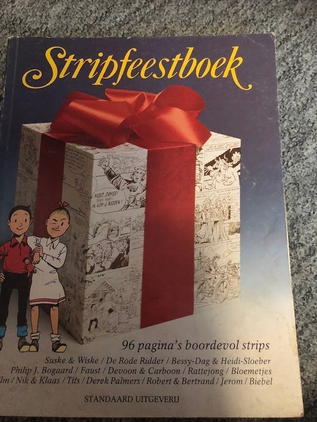 Strip feestboek ( Suske & Wiske , Jerom, Robert & Bertrand e, Boeken, Eén stripboek, Ophalen of Verzenden, Gelezen, Willy Vandersteen