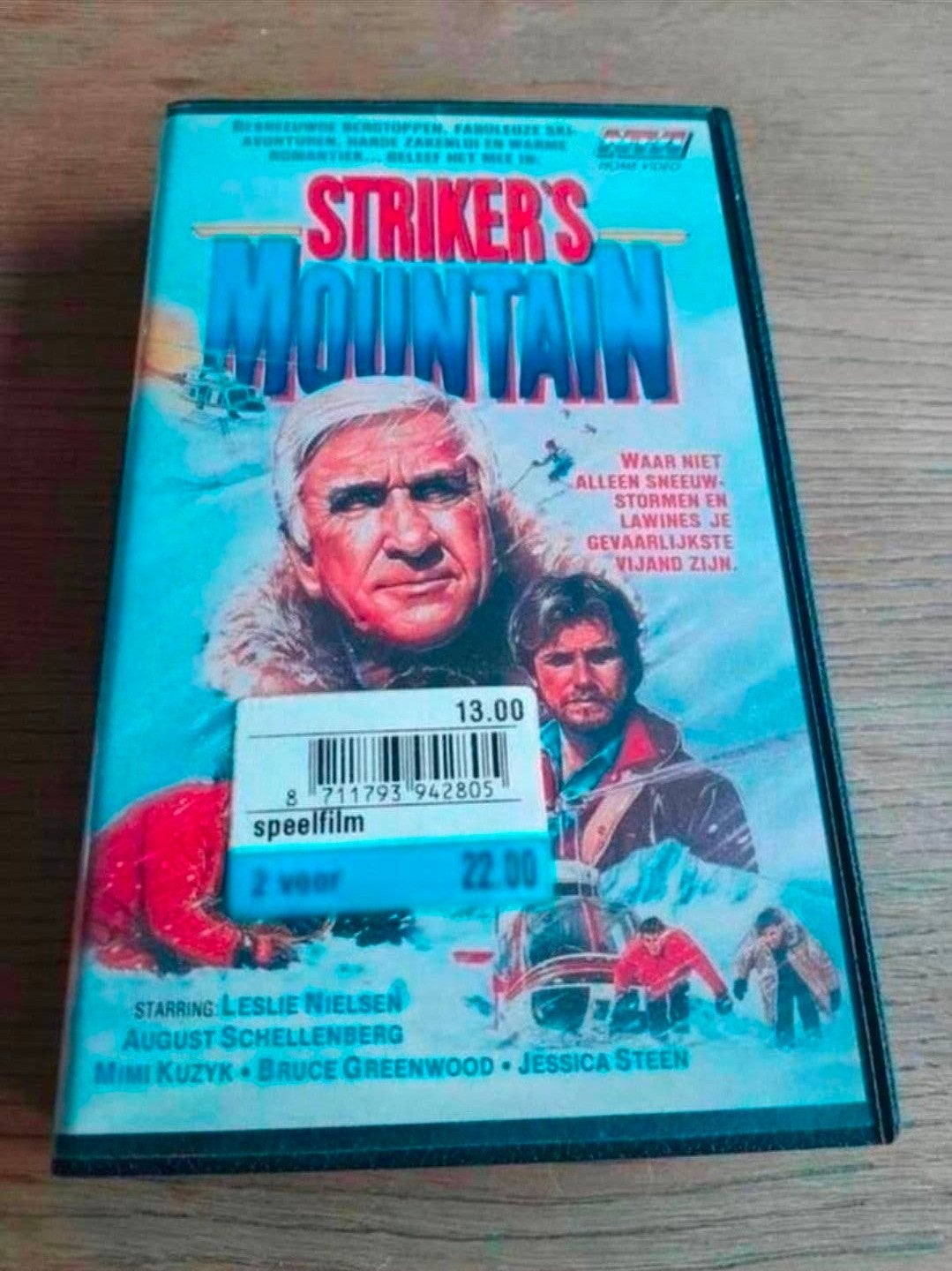 Striker's Mountain videoband. Leslie Nielsen uit Naked Gun., Alle leeftijden, Ophalen of Verzenden, Gebruikt, Drama