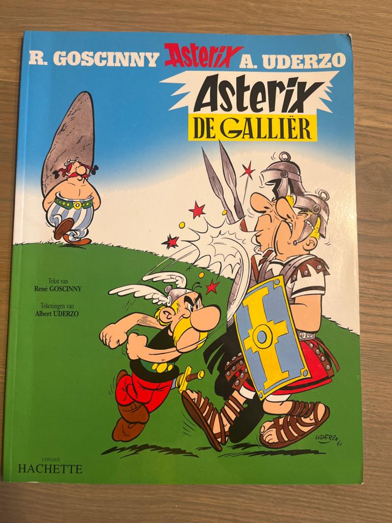Asterix stripboeken collectie - 9 delen, Meerdere stripboeken, Ophalen of Verzenden, Zo goed als nieuw
