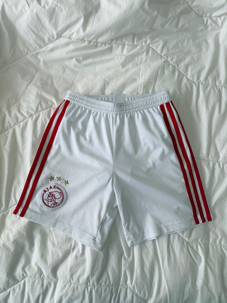 Ajax Adidas kort sportbroekje maat 152, Ophalen of Verzenden, Zo goed als nieuw, Jongen of Meisje, Sport- of Zwemkleding