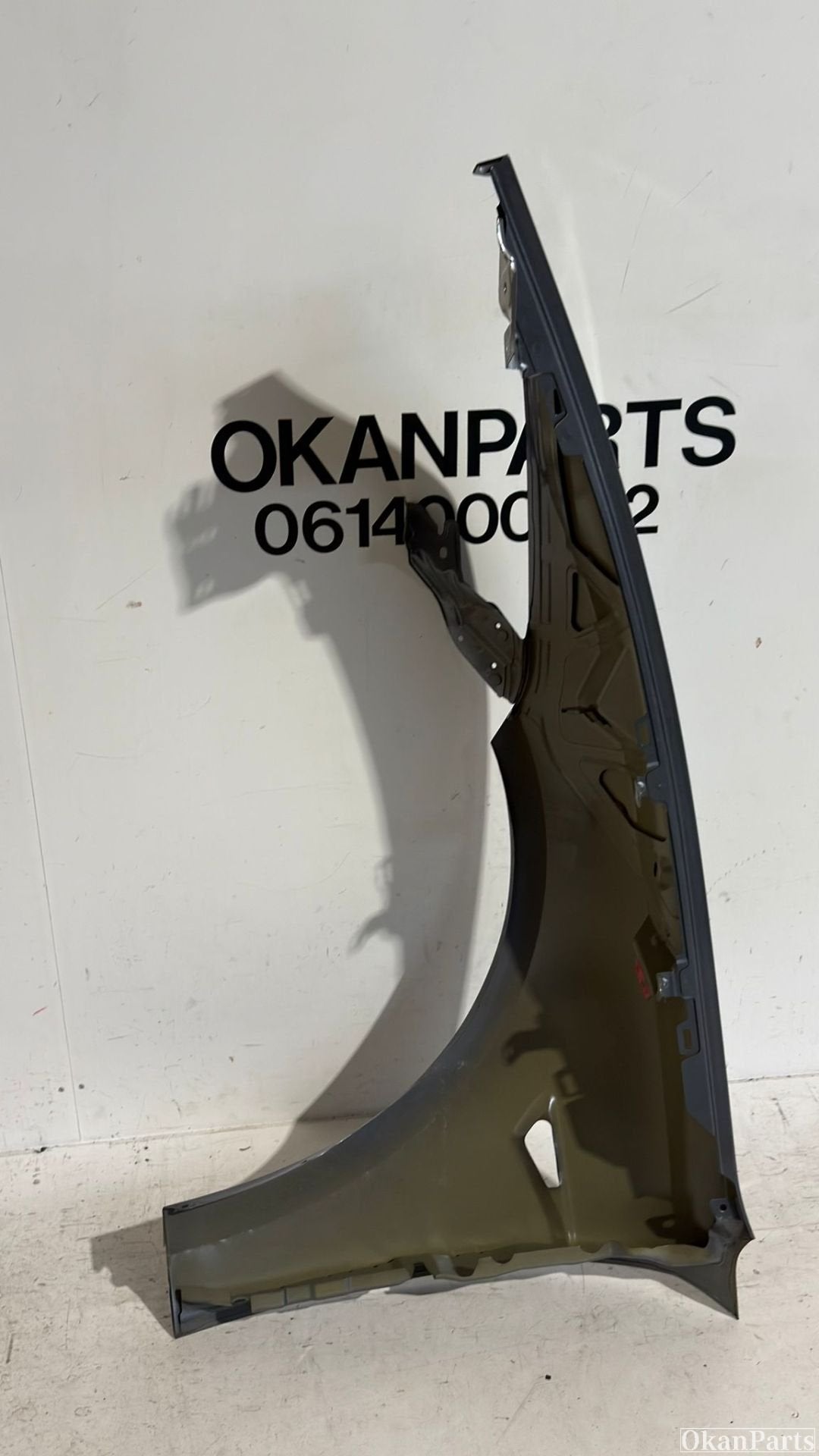 Tesla Model 3 Highland rechter zijscherm voorscherm rechts, Info@fabrikant.eu, Fabrikantstraat 1
1000 AA  Amsterdam, NL, Ophalen of Verzenden