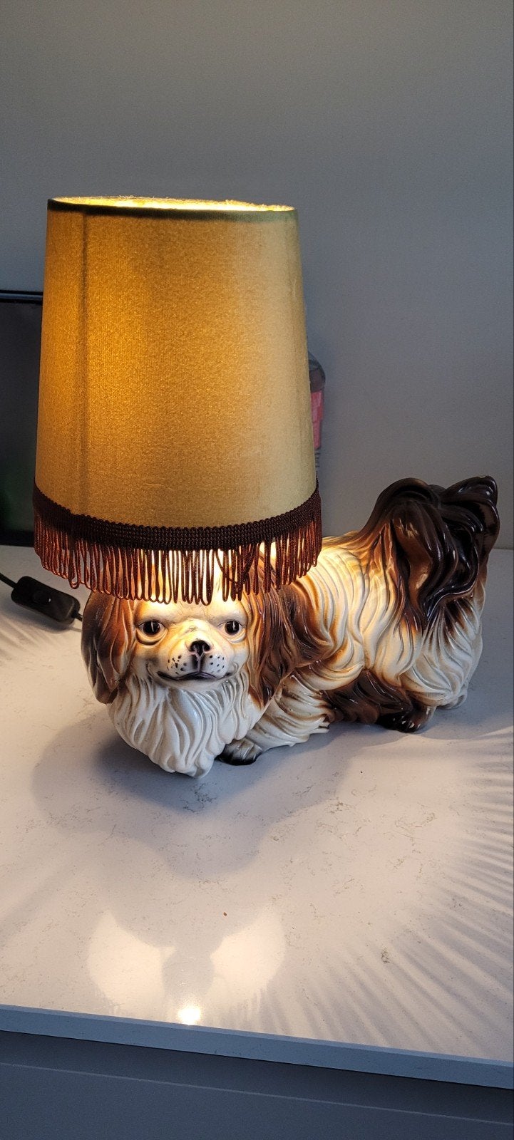 Lampje van een pikinees hondje, Ophalen of Verzenden