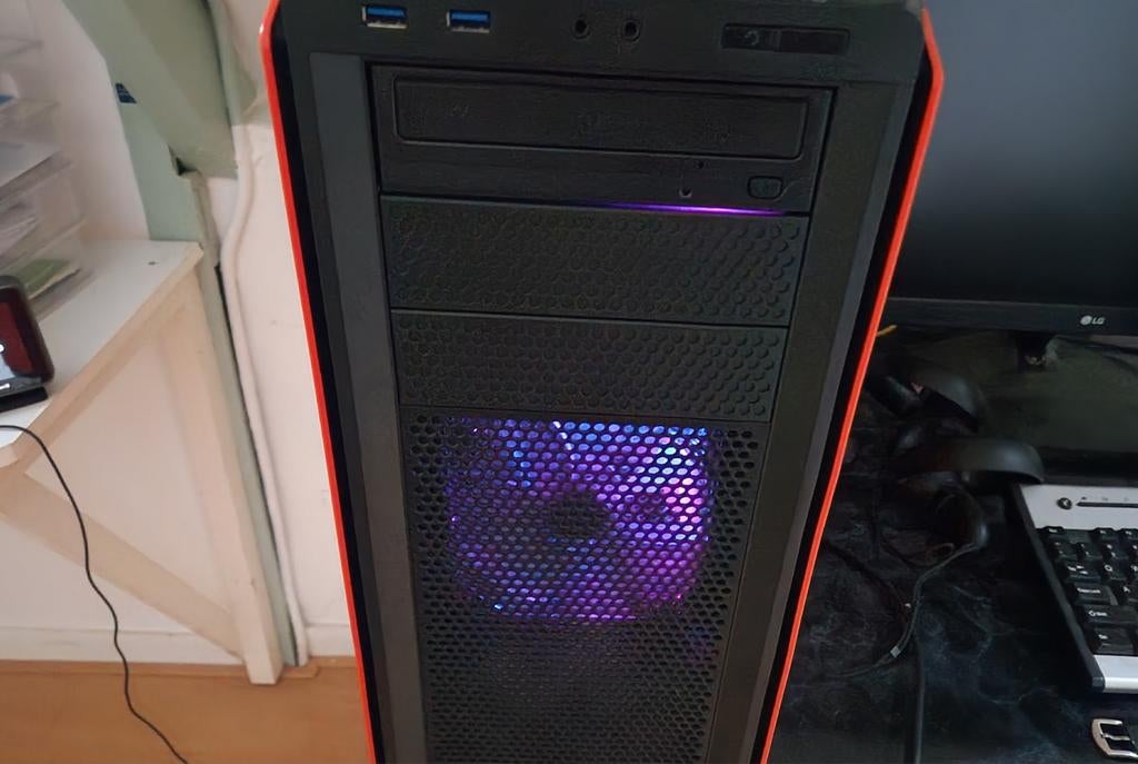 Game pc i7 4770x watergekoeld 32gb 1080ti11gb windows11 pro, Computers en Software, Desktop Pc's, Ophalen, 32 GB, Zelf gebouwde pc