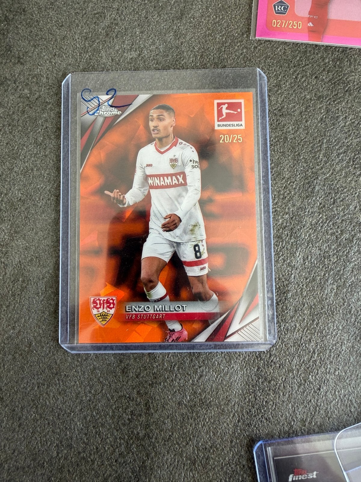 Enzo Millot Topps Chrome Kaart /25 - VfB Stuttgart, Ophalen of Verzenden, Zo goed als nieuw, Buitenlandse clubs, Spelerskaart