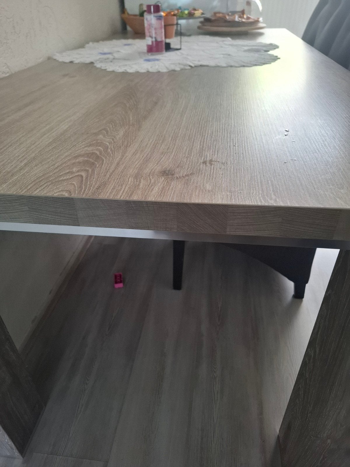 Elegante houten eettafel - Modern en ruim, Huis en Inrichting, Gebruikt, Vijf personen of meer, 150 tot 200 cm, Modern