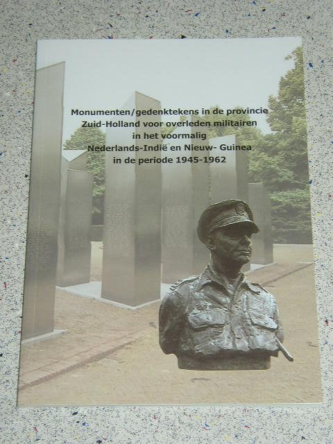 Monumenten militairen Nederlands-Indië en Nieuw- Guinea, Verzenden, Zo goed als nieuw, Algemeen, 1945 tot heden