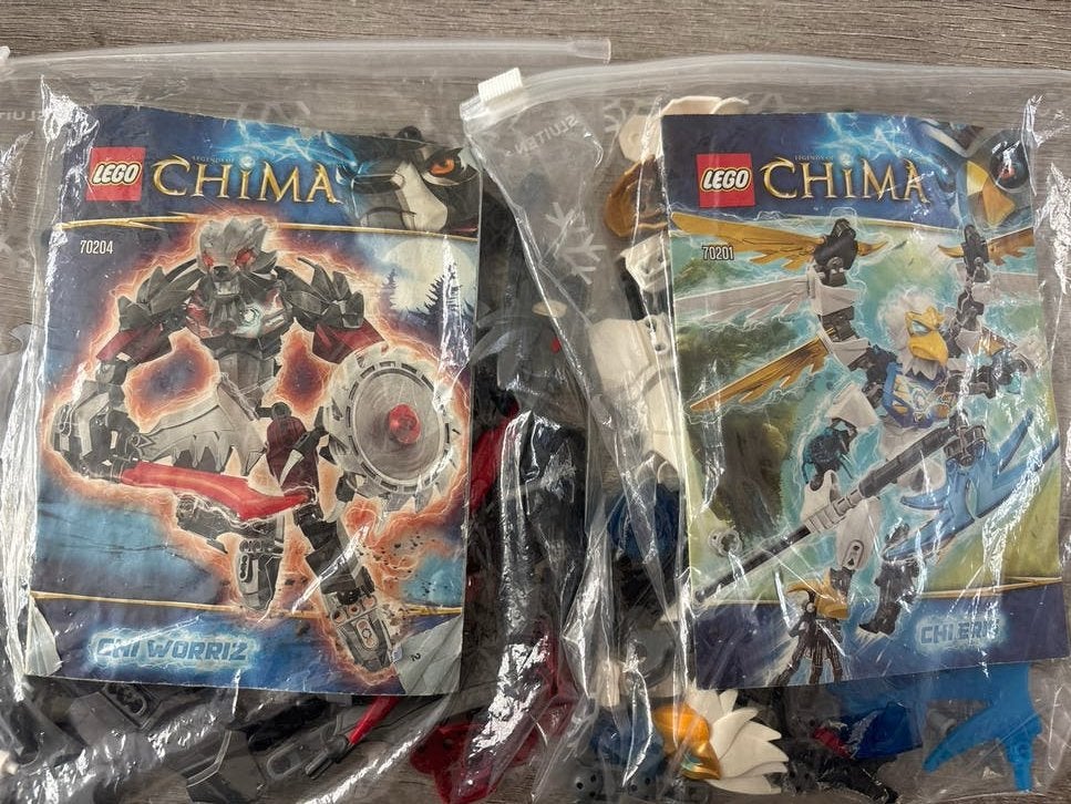 LEGO Chima Worriz en Eris bouwfiguren (70204 & 70201), Ophalen of Verzenden, Gebruikt, Overige merken