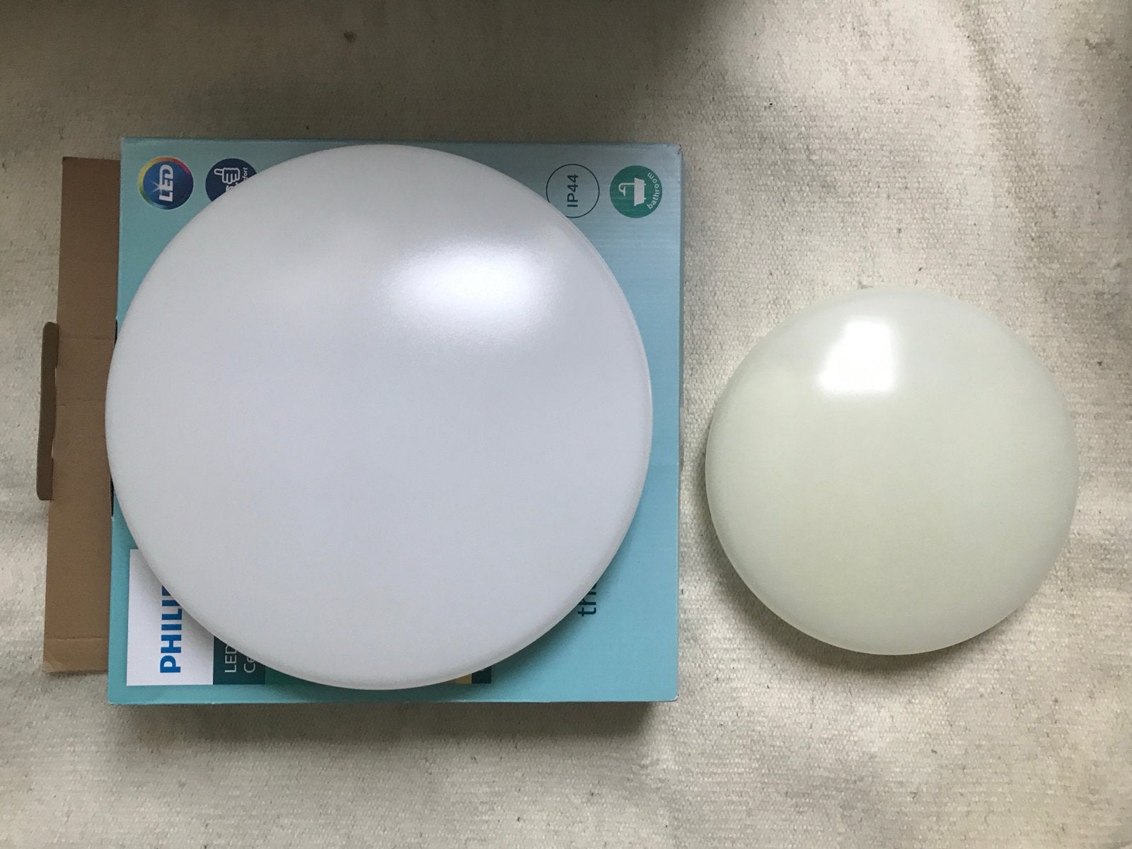 2 Philips LED Plafondlampen - Canopus CL259, Wit, Waterbestendig, Kunststof, Philips