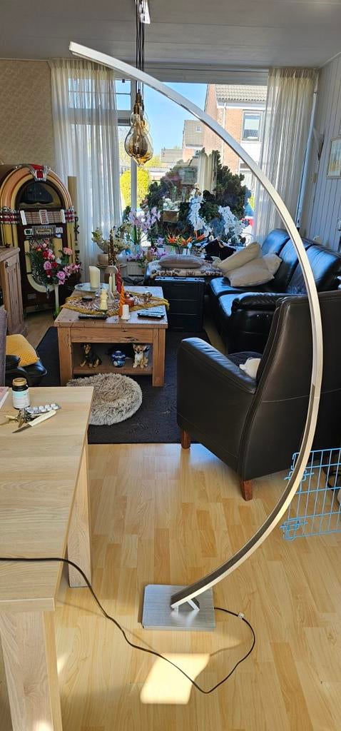 te koop een booglamp, Ophalen of Verzenden, Gebruikt, Rechthoekig, 150 tot 200 cm