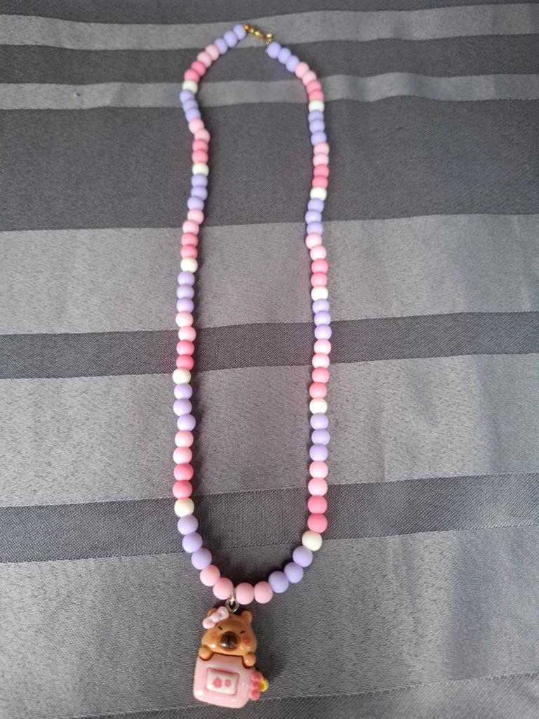 Cabibara ketting, Sieraden, Tassen en Uiterlijk, Kettingen, Ophalen of Verzenden, Nieuw, Roze, Overige materialen