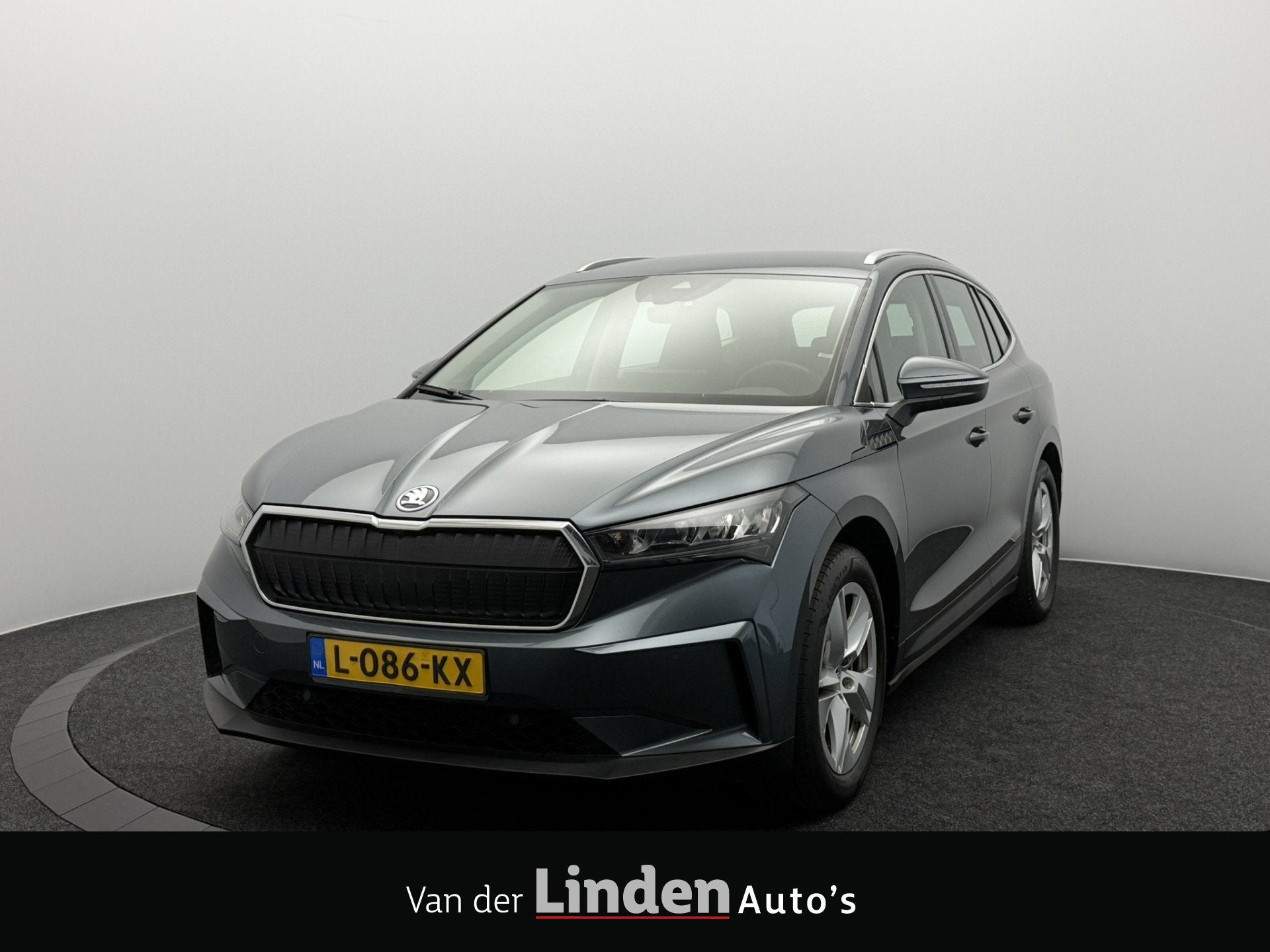 Skoda Enyaq iV 80 SOH 91,1% | Trekhaak Elektrisch | Camera |, Auto's, Dealer onderhouden, Achterwielaandrijving, Gebruikt, Zwart