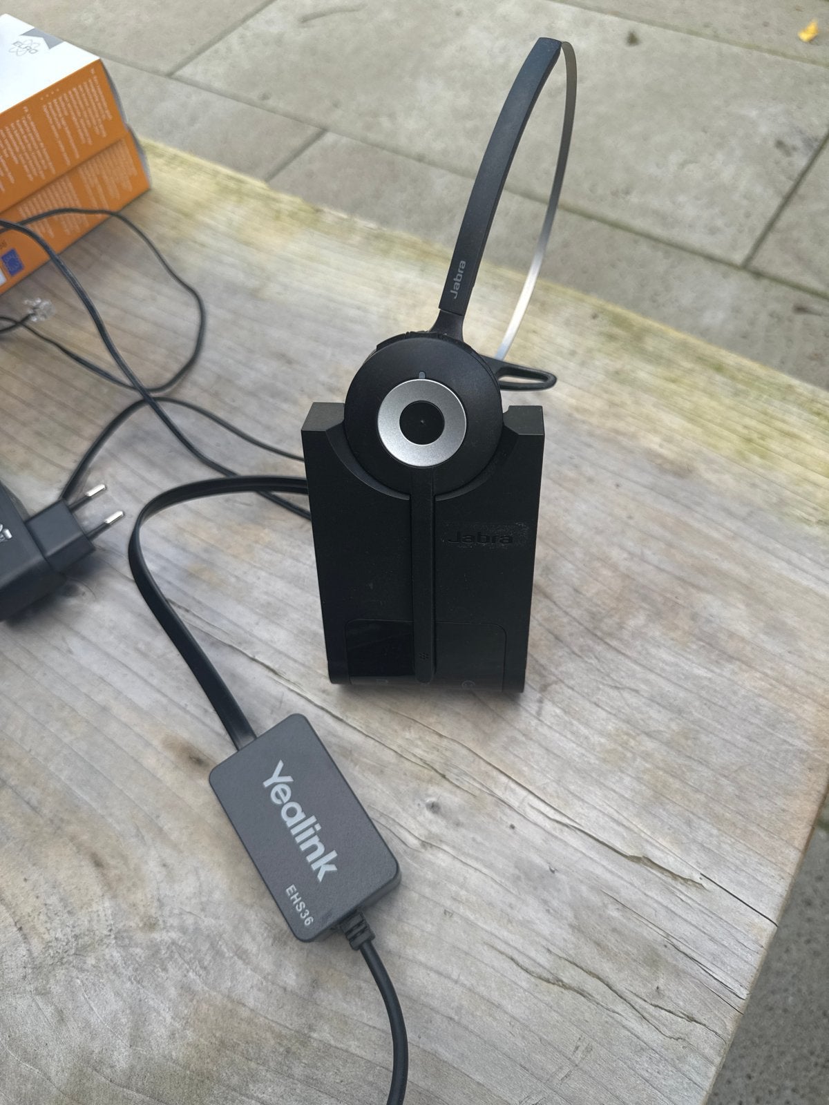 Jabra Headset met Yealink EHS36 Adapter, Ophalen of Verzenden, Zo goed als nieuw, Overige accessoires