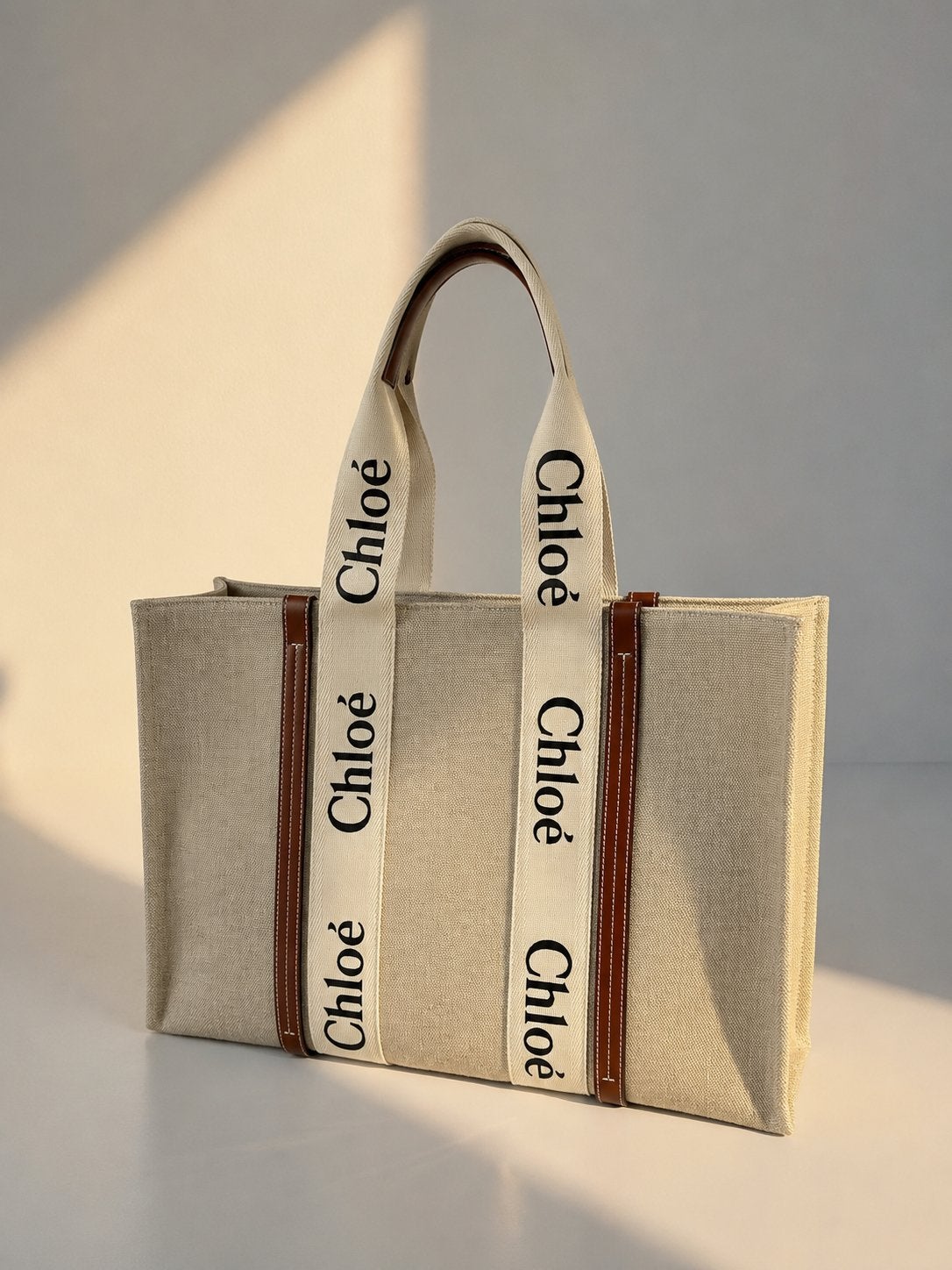 Nieuwe Chloé Woody Large Tote Bag Linen Beige, Ophalen, Nieuw, Beige, Overige merken