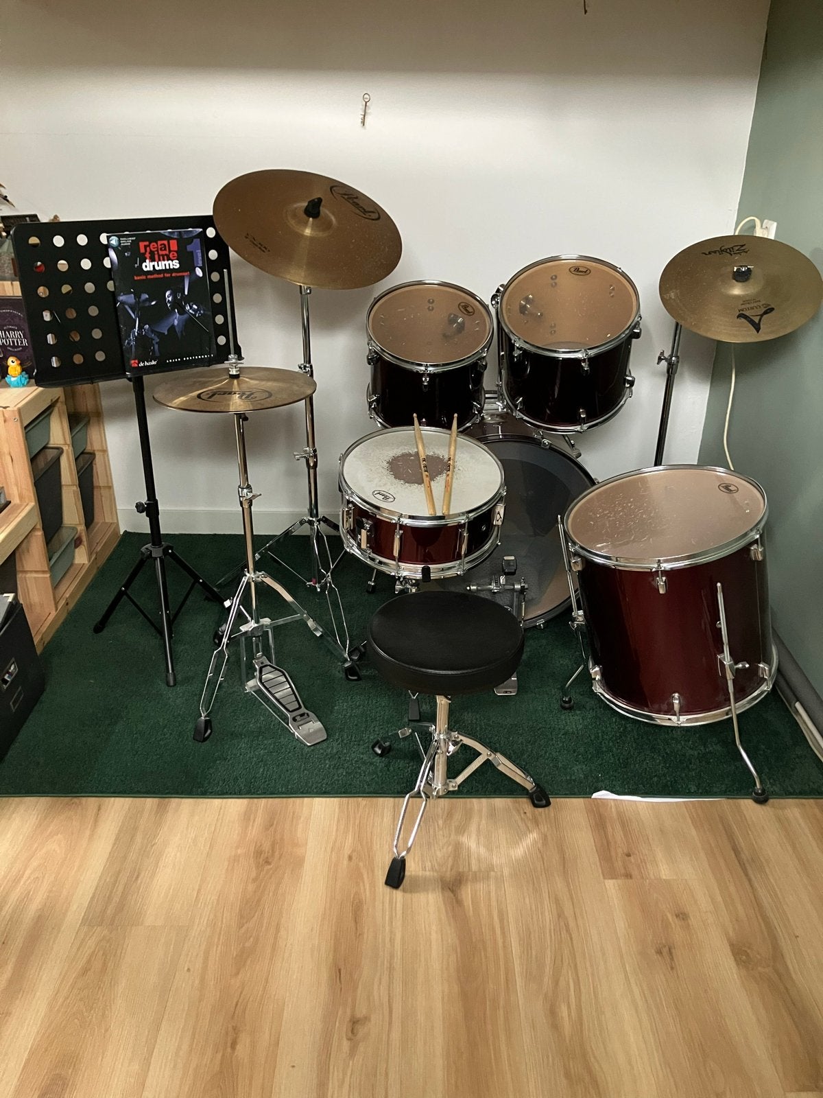 Pearl drumstel compleet met accessoires, Muziek en Instrumenten, Drumstellen en Slagwerk, Ophalen, Gebruikt, Pearl