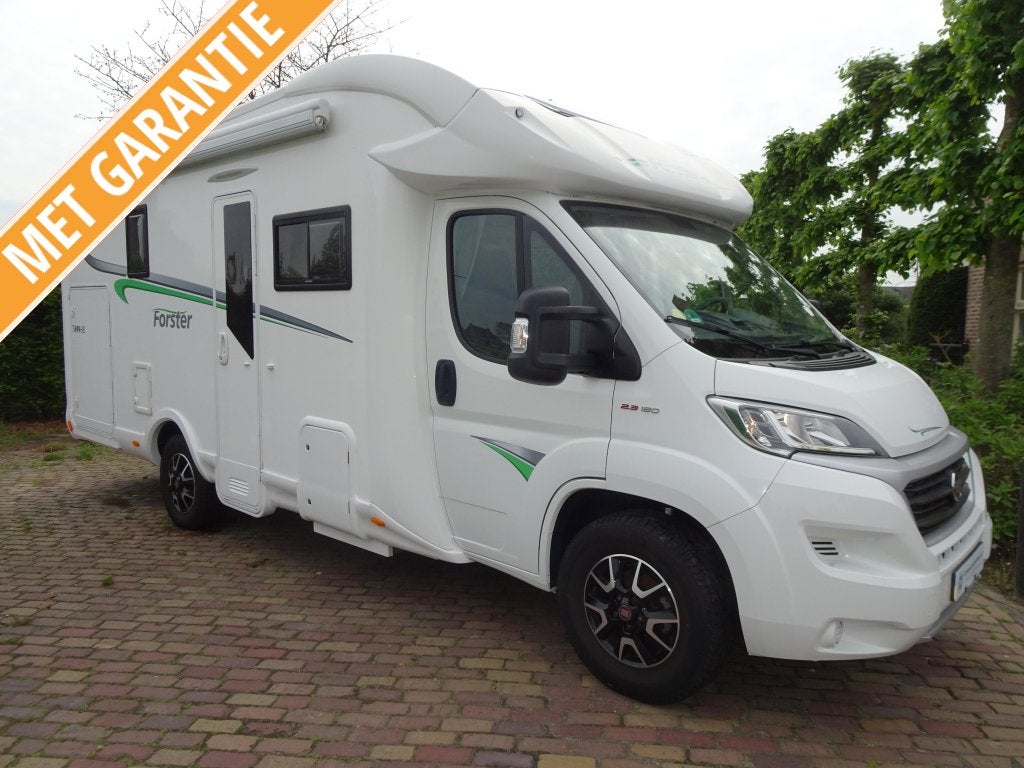 Prachtige Eura mobil Forster T699HB, Caravans en Kamperen, Luifel, Ringverwarming, Koelkast, Fiat