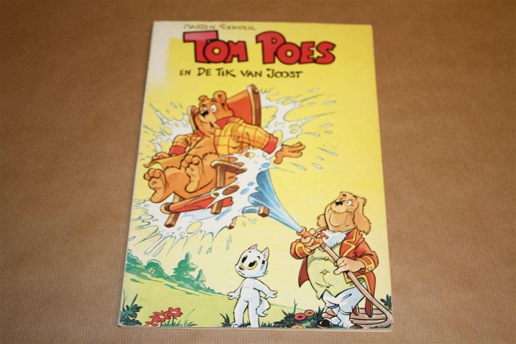 Tom Poes en de tik van Joost. Deel 2. Marten Toonder., Eén stripboek, Ophalen of Verzenden, Gelezen