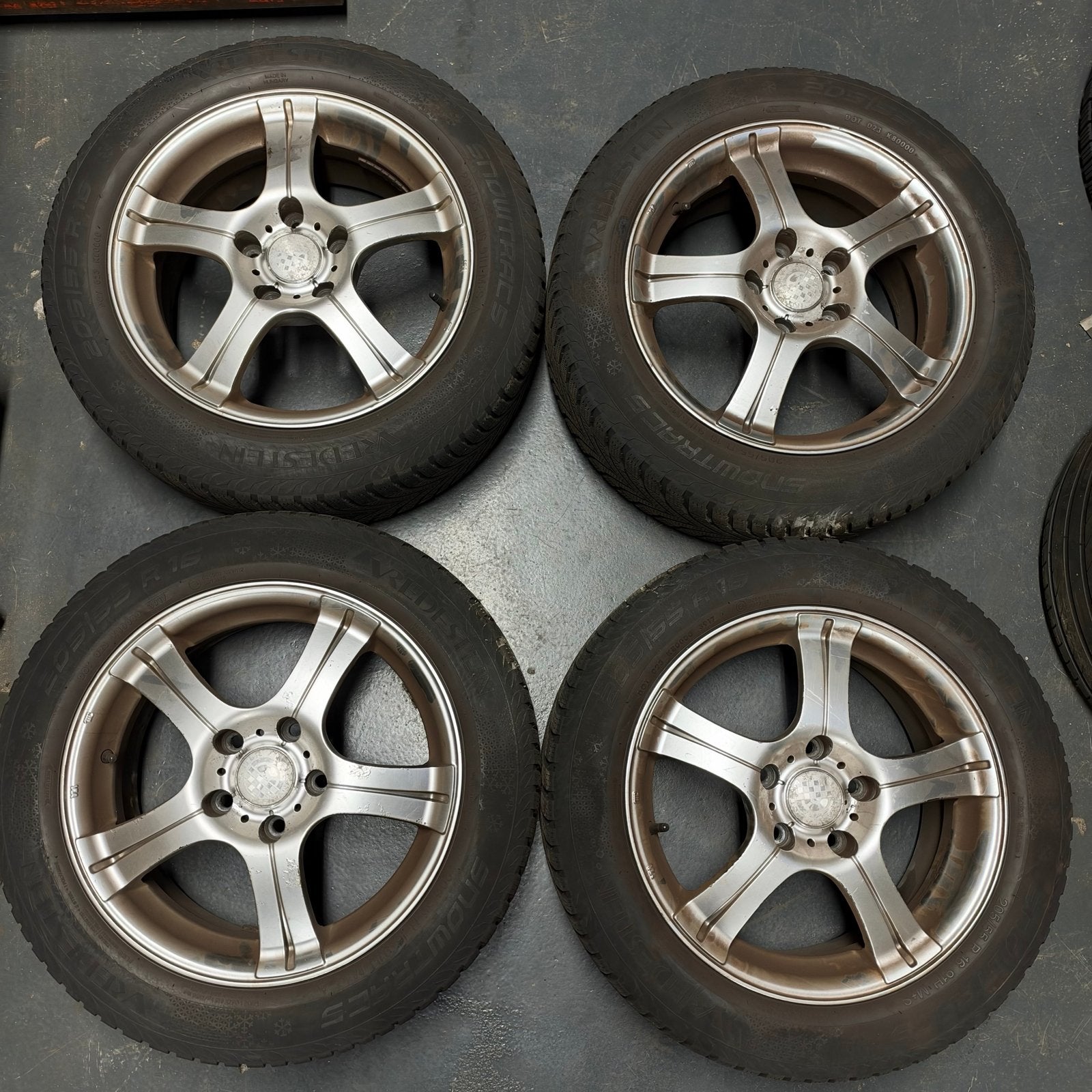 Winterbanden 205/55-16 op velgen 5x114,3 Hyundai i30 kia, Ophalen, Gebruikt, 16 inch, Banden en Velgen