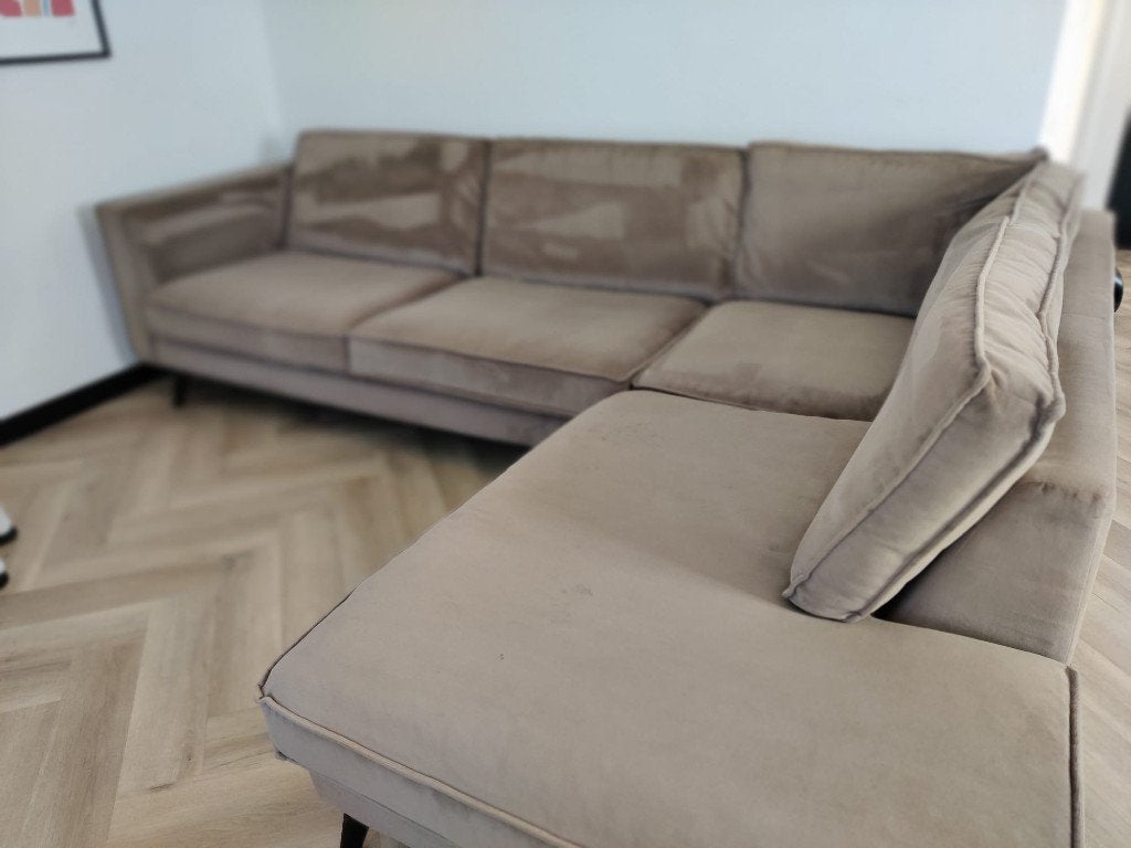 Hoekbank rechts | Velours Taupe | Goossens, Huis en Inrichting, Ophalen, Hoekbank, 300 cm of meer, Vierpersoons of meer