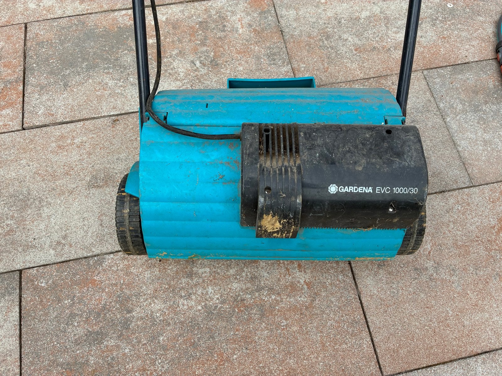 GARDENA EVC 1000/30 Elektrische Verticuteermachine, Tuin en Terras, Ophalen, Gebruikt, Elektrisch